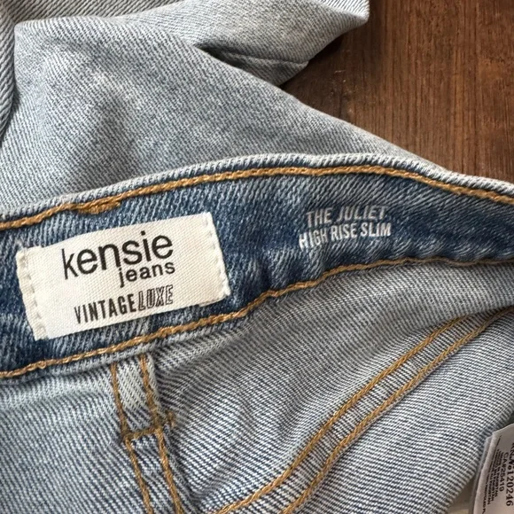 Kensie Light Blue Slim Jeans - Picture 5 of 5